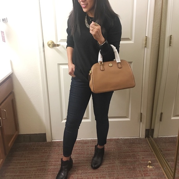 ❌SOLD❌ Tory Burch Robinson Pebbled Double Zip - Picture 3 of 8